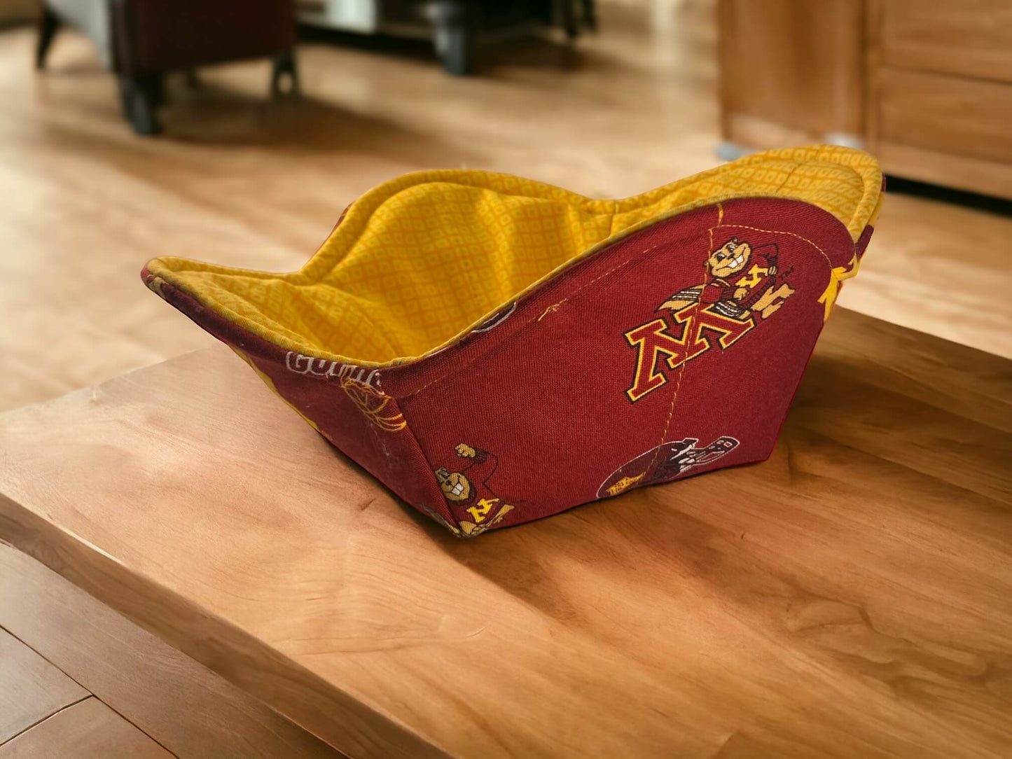 Golden Gopher Microwave Bowl Cozy