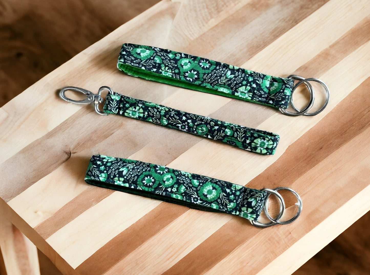 Green Floral Key or Fob Wristlet